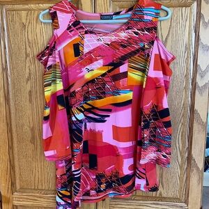 Peekaboo shoulder Clintele top made in Canada.